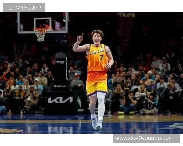 黄蜂三分火力全开却差51分爵士三分命中率低迷显疲态 黄蜂三分火力全开却差51分爵士三分命中率低迷显疲态