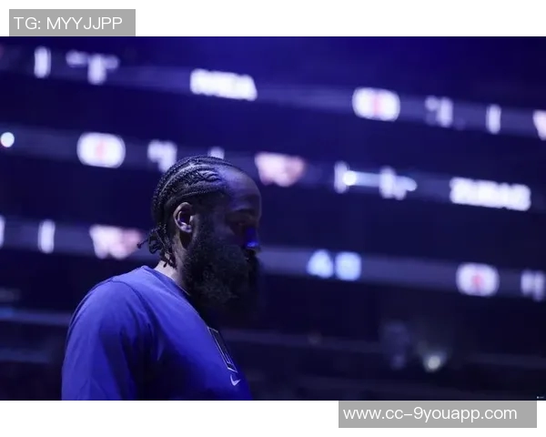 快船命运多舛哈登绝杀遭犯规裁判无视令人唏嘘